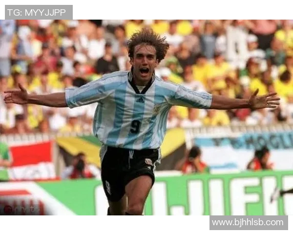 武汉超级球星足球赛巴蒂领衔对决激情上演全城球迷热血沸腾