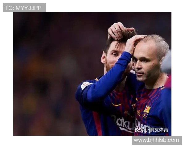 球星在足球场上的言语与情感表达如何影响比赛氛围与队友表现 球星在足球场上的言语与情感表达如何影响比赛氛围与队友表现